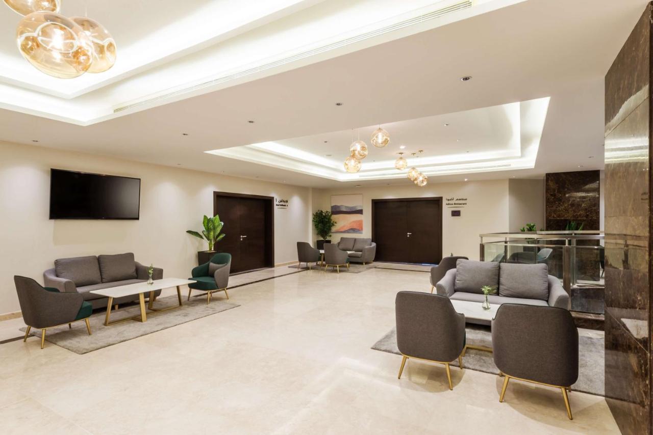 Best Western Plus Al Qurayyat City Center Экстерьер фото