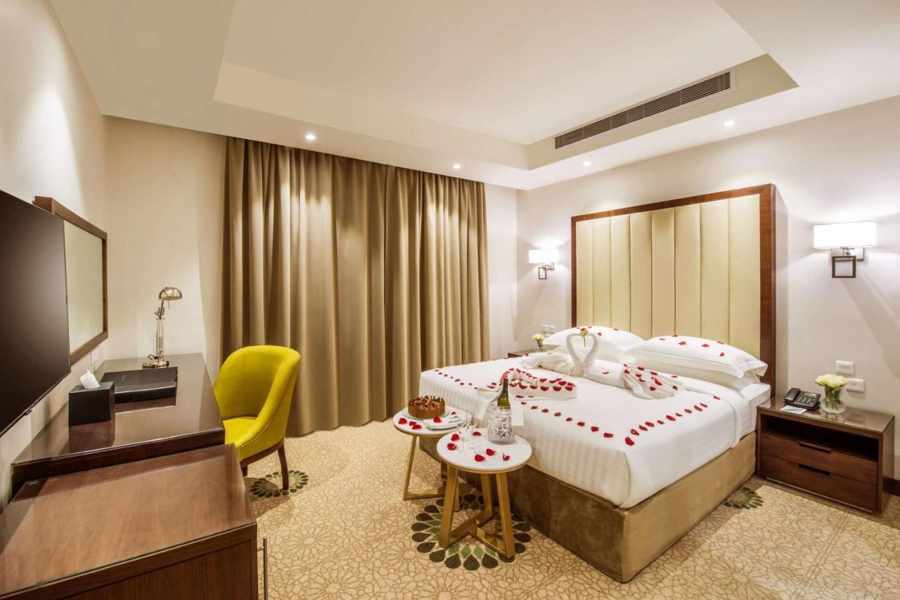 Best Western Plus Al Qurayyat City Center Экстерьер фото