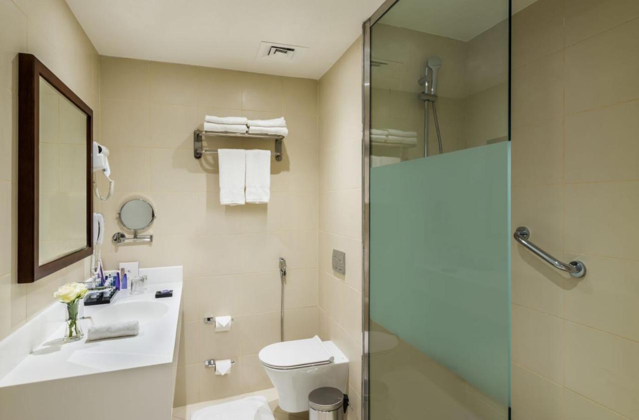 Best Western Plus Al Qurayyat City Center Экстерьер фото